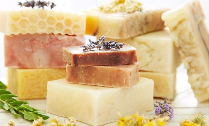 How to Make a Bar of Soap in Seven Simple Steps
